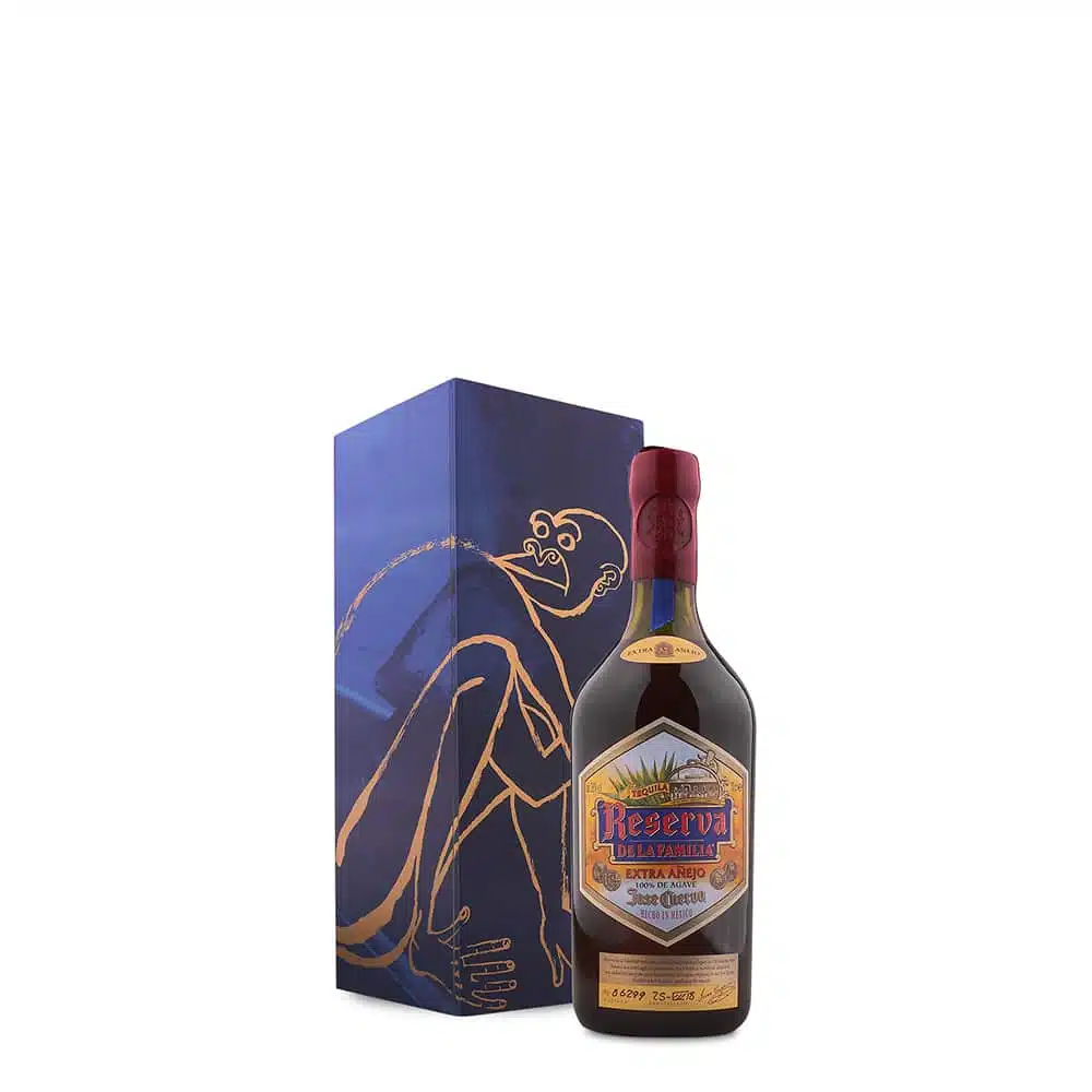 Tequila José Cuervo Reserva La Familia Añejo - Cave Lusa